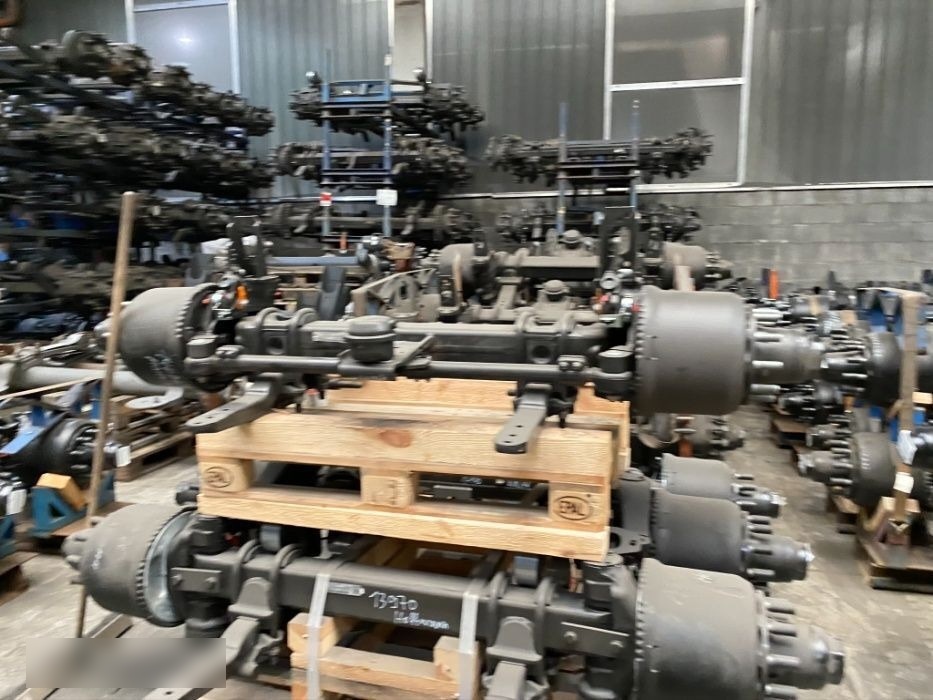 SAF SMB, BPW, ROR - Ось и запчасти для Прицепов: фото 1