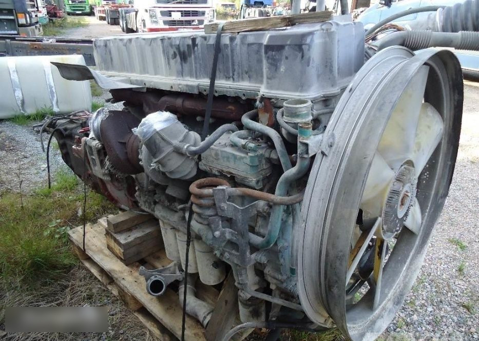 Volvo - Двигатель для Грузовиков: фото 1