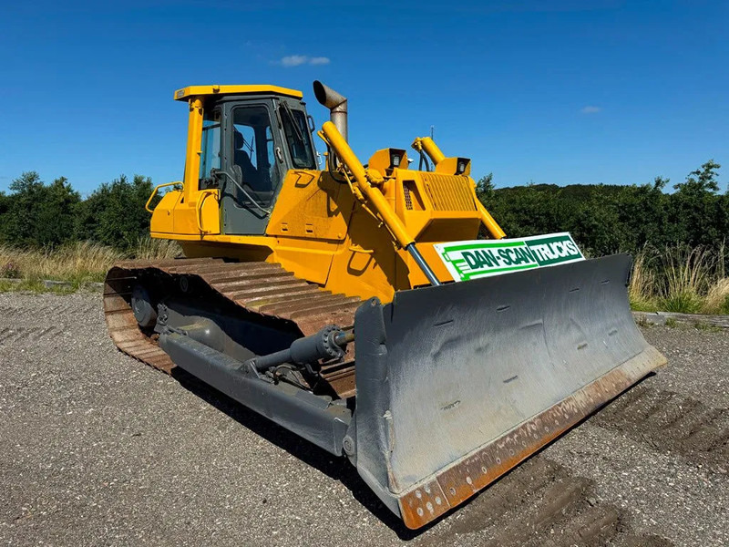 Komatsu D65PX-12 - Бульдозер: фото 1 Komatsu D65PX-12 - Бульдозер: фото 1