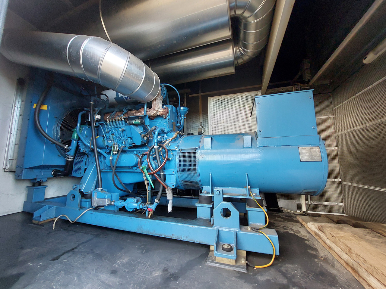 VOLVO / MERCEDES-BENZ ATECO 160 kVA / ATEGO 1217 - Электрогенератор: фото 1 VOLVO / MERCEDES-BENZ ATECO 160 kVA / ATEGO 1217 - Электрогенератор: фото 1