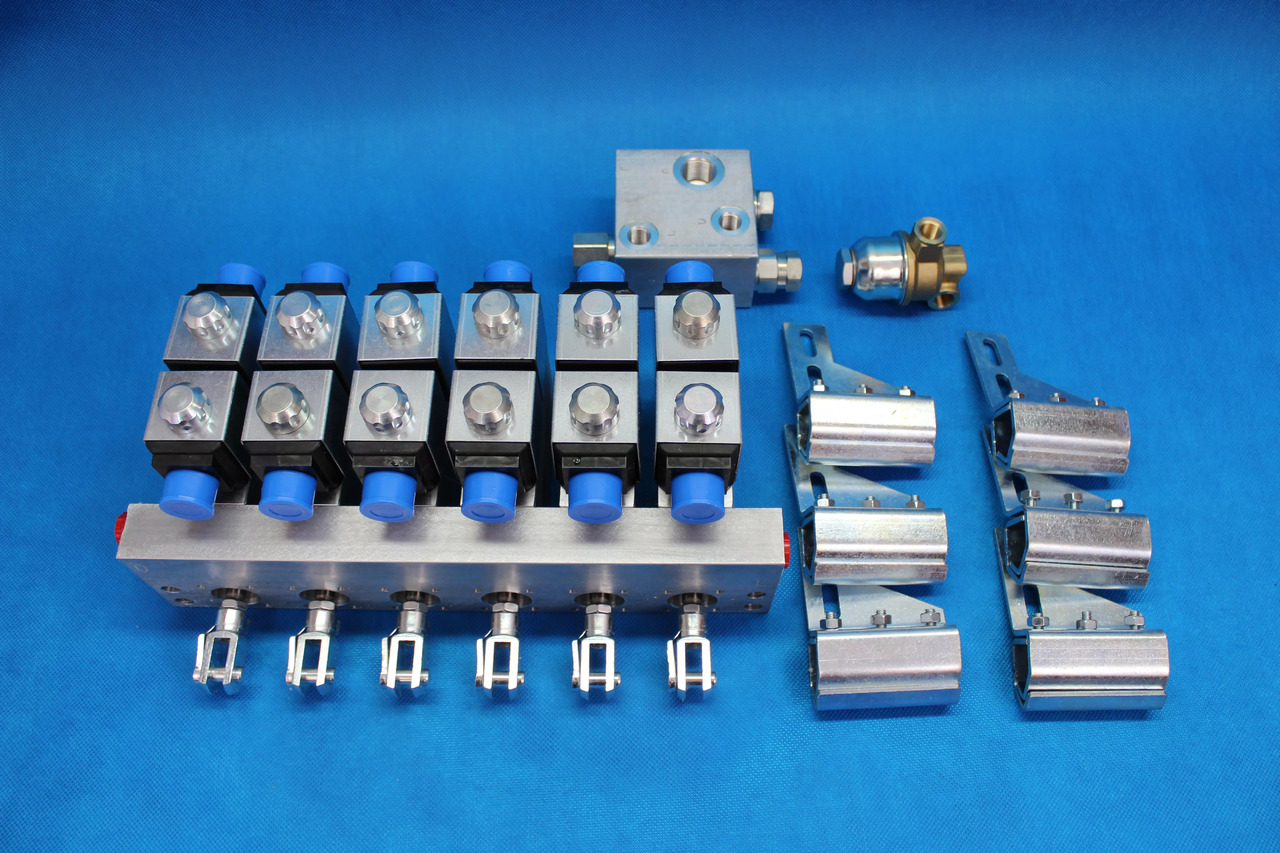 Actuator block MOD 10 for 6 function12/ 24VDC Retrofit Kit for crane with valve without solenoids Fassi Hiab Palfinger 12/24V - Строительная техника: фото 1 Actuator block MOD 10 for 6 function12/ 24VDC Retrofit Kit for crane with valve without solenoids Fassi Hiab Palfinger 12/24V - Строительная техника: фото 1