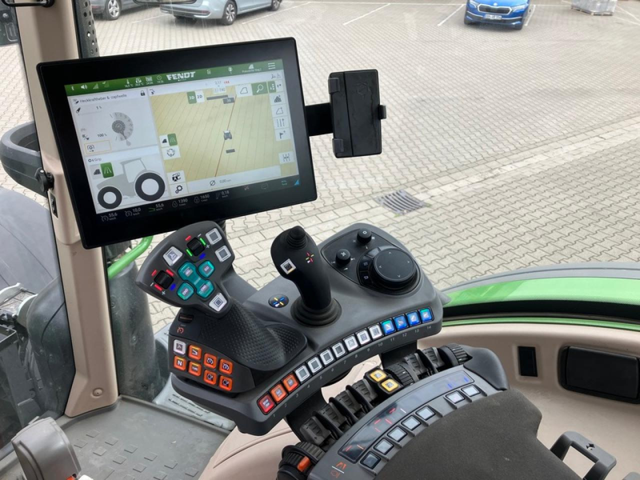 Трактор Fendt VARIO 728 POWER PLUS SET 2: фото 8