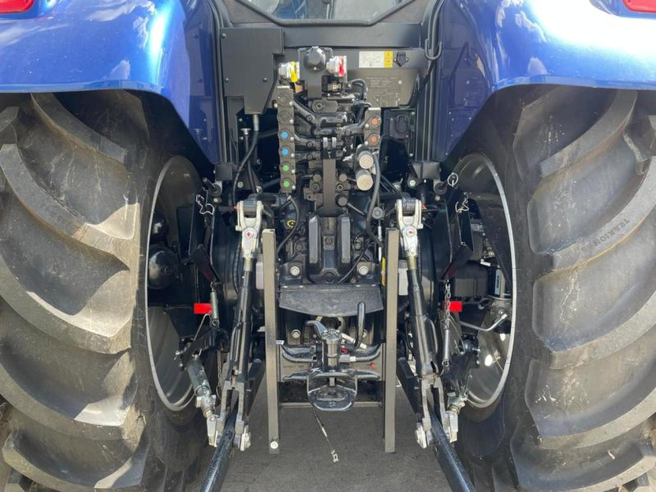 New Holland T 7.225 в лизинг New Holland T 7.225: фото 7