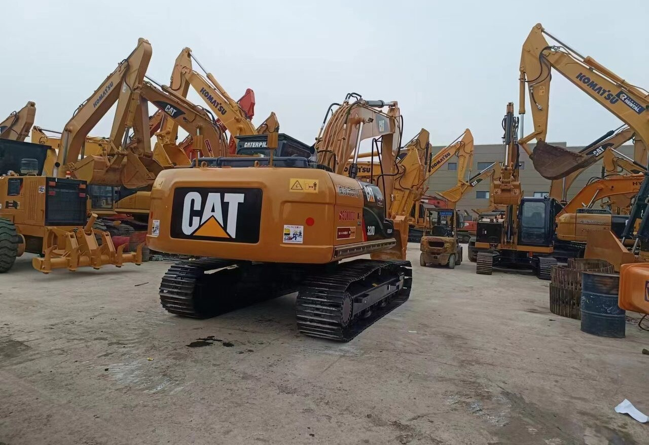 Caterpillar 320D - Колёсный экскаватор: фото 4 Caterpillar 320D - Колёсный экскаватор: фото 4