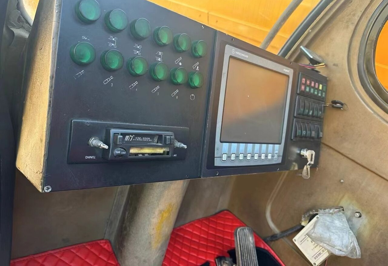 XCMG XCT50 QY50K QY70K QY100K QY130K 35 50 70 80 130 truck crane - Мобильный кран: фото 3 XCMG XCT50 QY50K QY70K QY100K QY130K 35 50 70 80 130 truck crane - Мобильный кран: фото 3