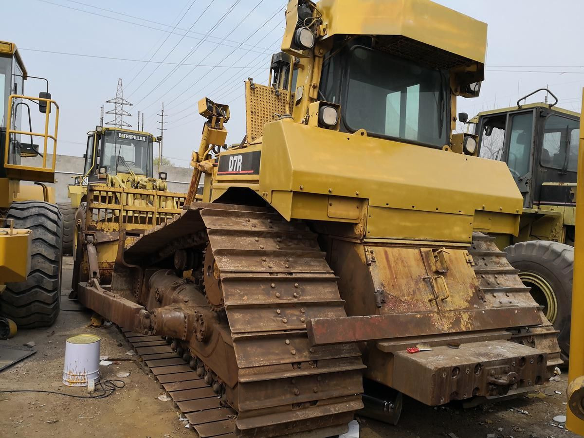 Caterpillar D7R - Бульдозер: фото 1 Caterpillar D7R - Бульдозер: фото 1