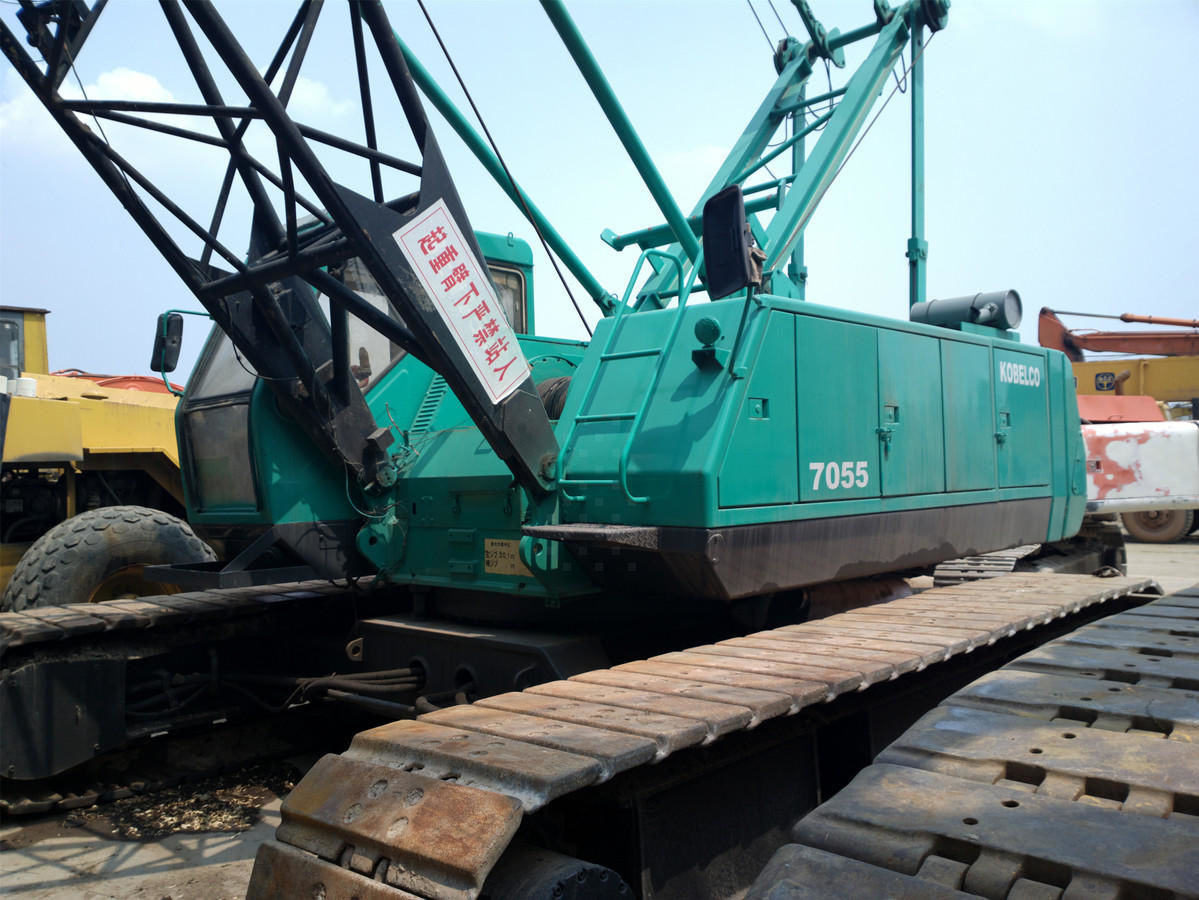 Kobelco 7055 - Гусеничный кран: фото 1 Kobelco 7055 - Гусеничный кран: фото 1