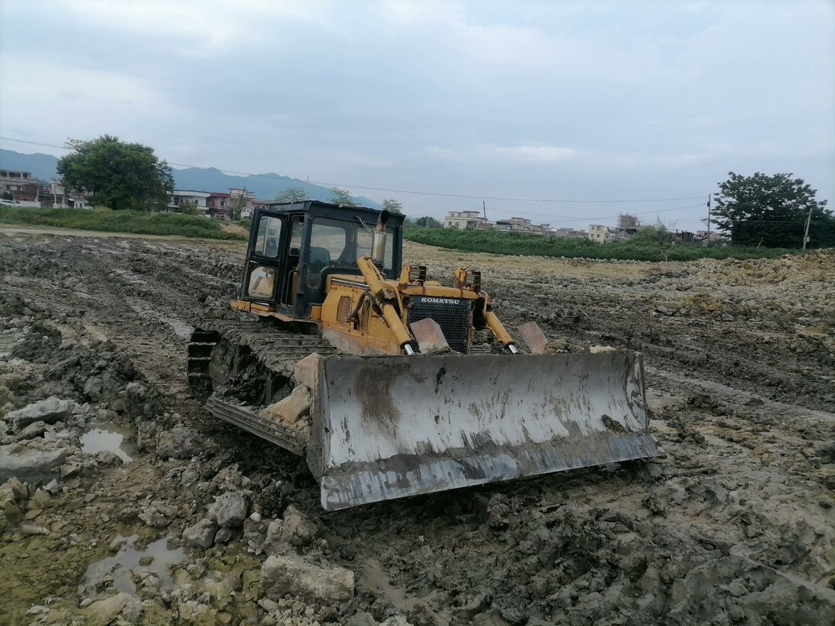 Komatsu D60-11 - Бульдозер: фото 1 Komatsu D60-11 - Бульдозер: фото 1