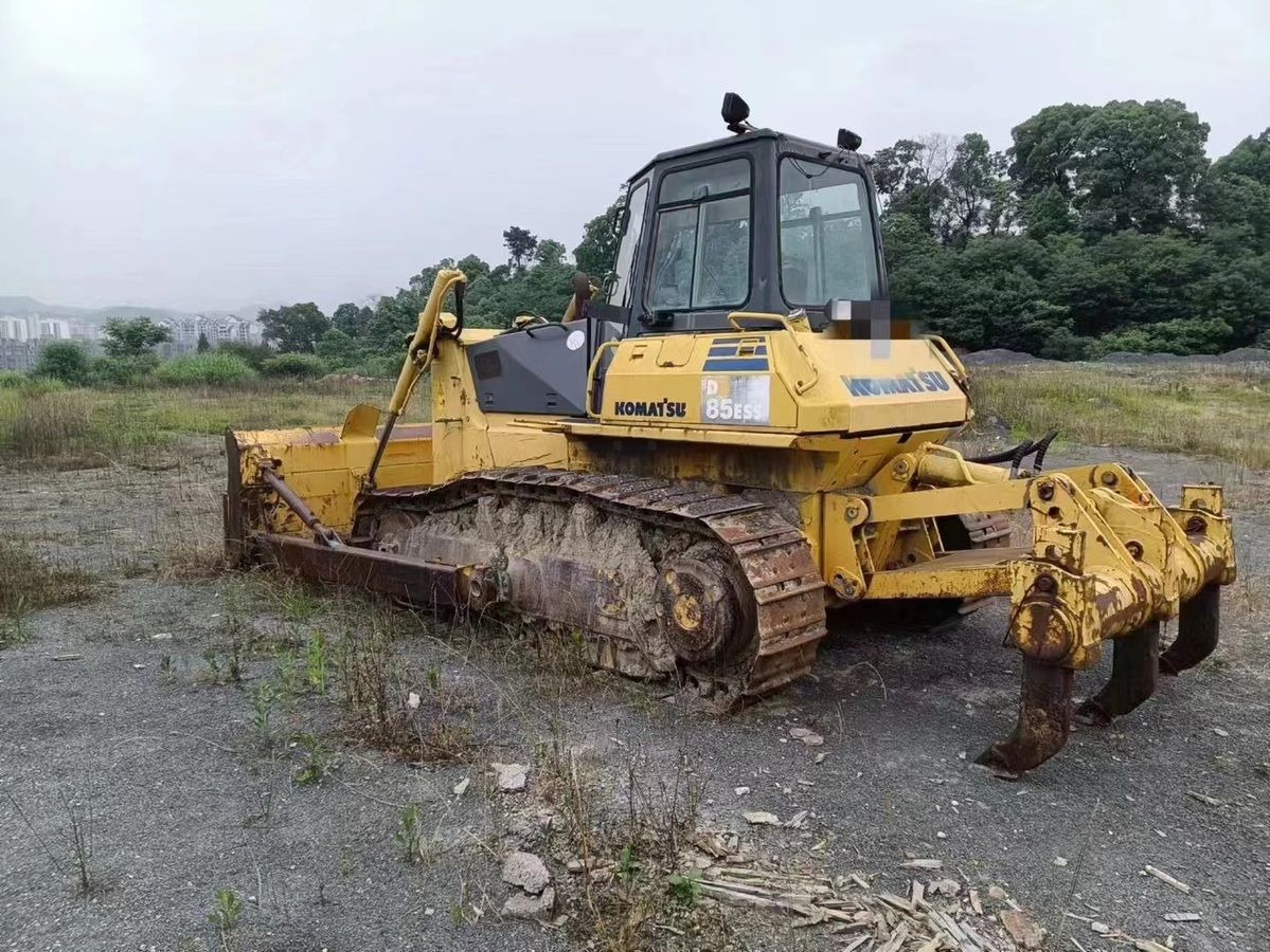 Komatsu D85ESS-2 - Бульдозер: фото 1 Komatsu D85ESS-2 - Бульдозер: фото 1
