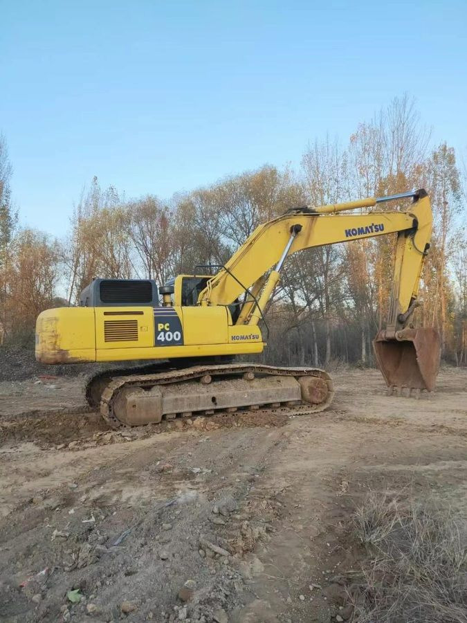 Komatsu PC400-8 - Гусеничный экскаватор: фото 1 Komatsu PC400-8 - Гусеничный экскаватор: фото 1