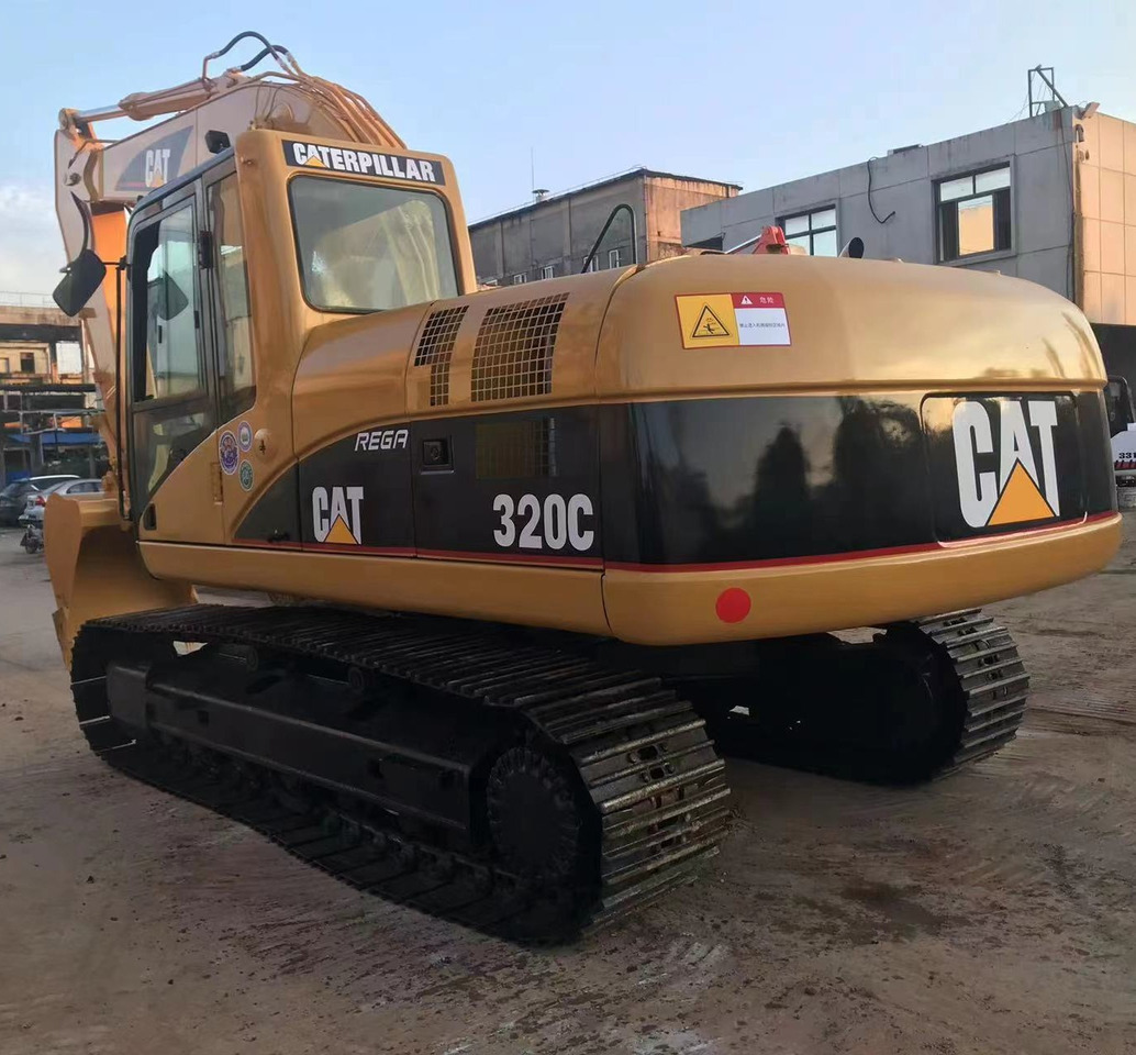 CATERPILLAR 320C - Гусеничный экскаватор: фото 4 CATERPILLAR 320C - Гусеничный экскаватор: фото 4