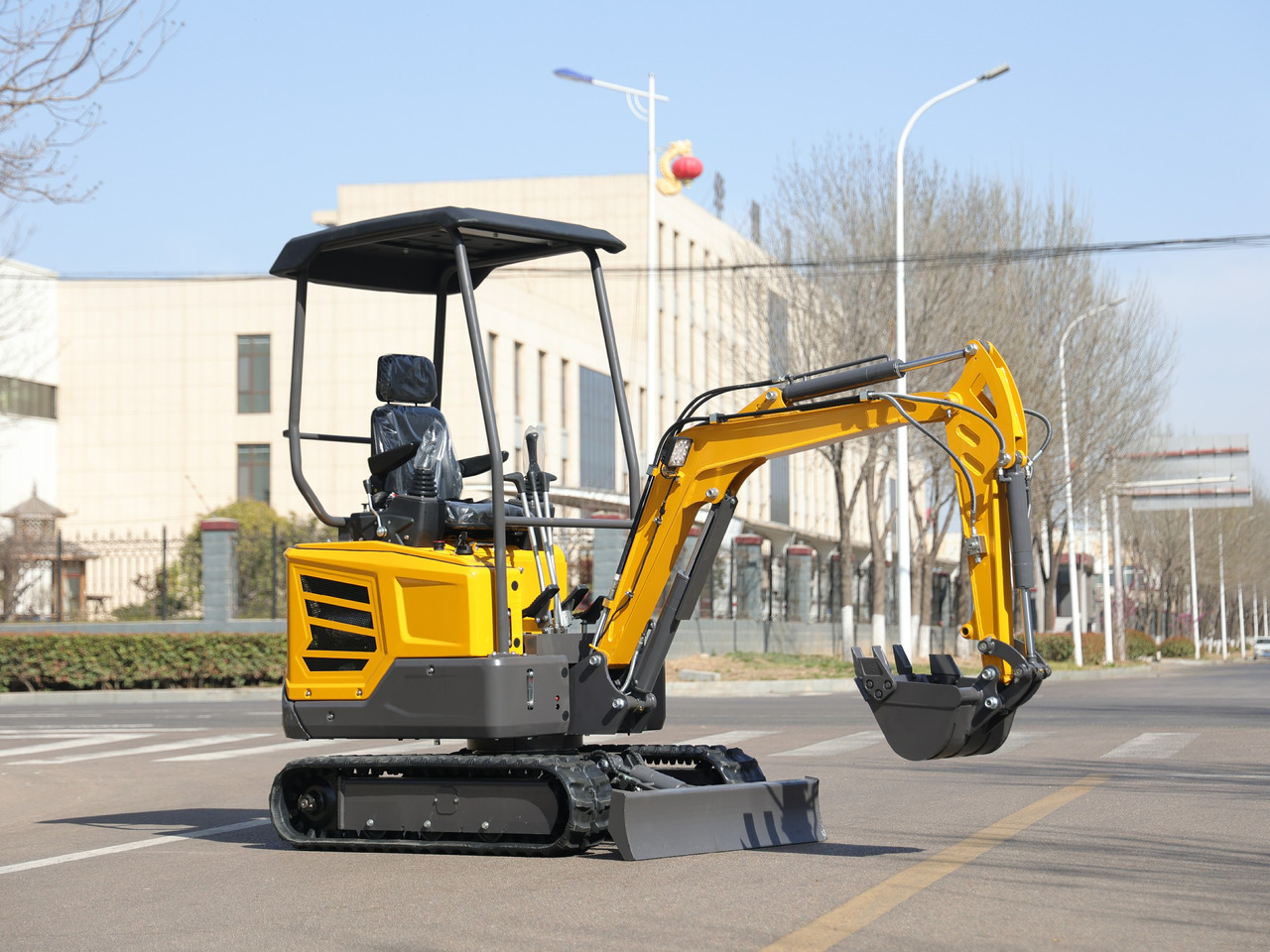 CHINA Mini digger 1.5 ton excavator - Мини-экскаватор: фото 1 CHINA Mini digger 1.5 ton excavator - Мини-экскаватор: фото 1