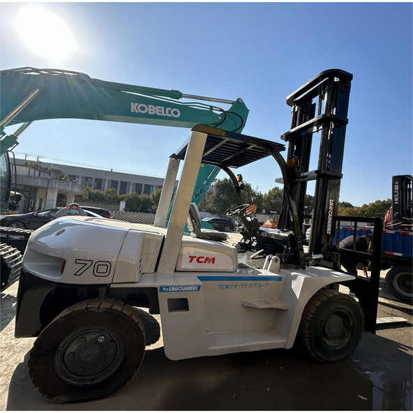 Cheap Japan forklift tcm 7 ton used tcm fd70z8 heavy duty forklift for sale - Дизельный погрузчик: фото 1 Cheap Japan forklift tcm 7 ton used tcm fd70z8 heavy duty forklift for sale - Дизельный погрузчик: фото 1
