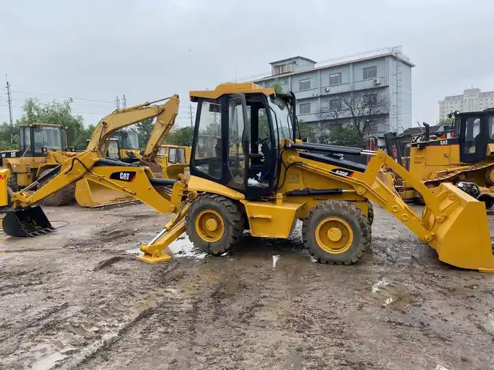 Excellent Used Backhoe Loader 420F Caterpillar 420F 420f2 backhoe loaders in stock ready to ship в лизинг Excellent Used Backhoe Loader 420F Caterpillar 420F 420f2 backhoe loaders in stock ready to ship: фото 6