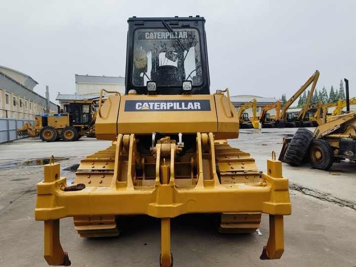 Good condition Used Japanese CAT D7G Dozers used caterpillar D7G bulldozer For Sale - Бульдозер: фото 5 Good condition Used Japanese CAT D7G Dozers used caterpillar D7G bulldozer For Sale - Бульдозер: фото 5