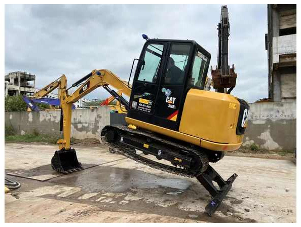 Good condition high quality original design second hand excavator CAT306E2 cat 305.5 hydraulic crawler digger for sale - Гусеничный экскаватор: фото 1 Good condition high quality original design second hand excavator CAT306E2 cat 305.5 hydraulic crawler digger for sale - Гусеничный экскаватор: фото 1