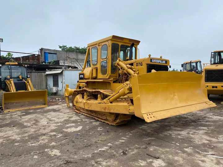 High Performance and Excellent Condition Used CAT D7G Crawler Bulldozer Original Caterpillar for sale in stock - Бульдозер: фото 2 High Performance and Excellent Condition Used CAT D7G Crawler Bulldozer Original Caterpillar for sale in stock - Бульдозер: фото 2
