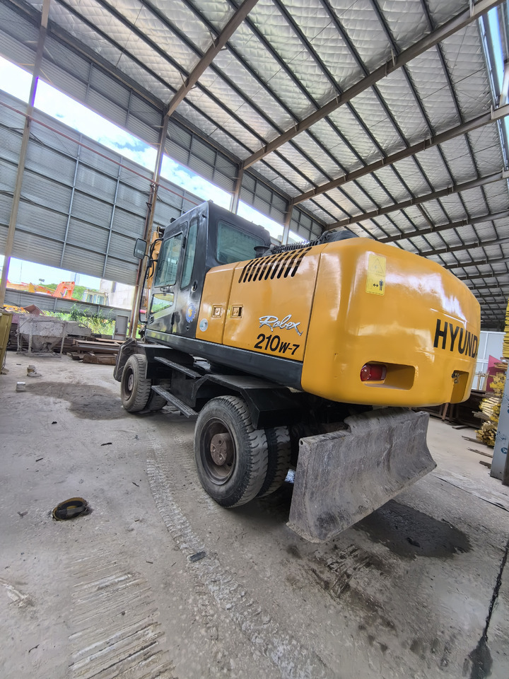 Hyundai 210w-7 wheel excavator - Колёсный экскаватор: фото 1 Hyundai 210w-7 wheel excavator - Колёсный экскаватор: фото 1