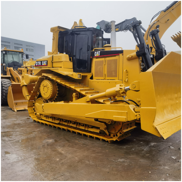 Japan Original used CAT D7R dozer used cat bulldozer with good condition and high performance in stock - Бульдозер: фото 1 Japan Original used CAT D7R dozer used cat bulldozer with good condition and high performance in stock - Бульдозер: фото 1