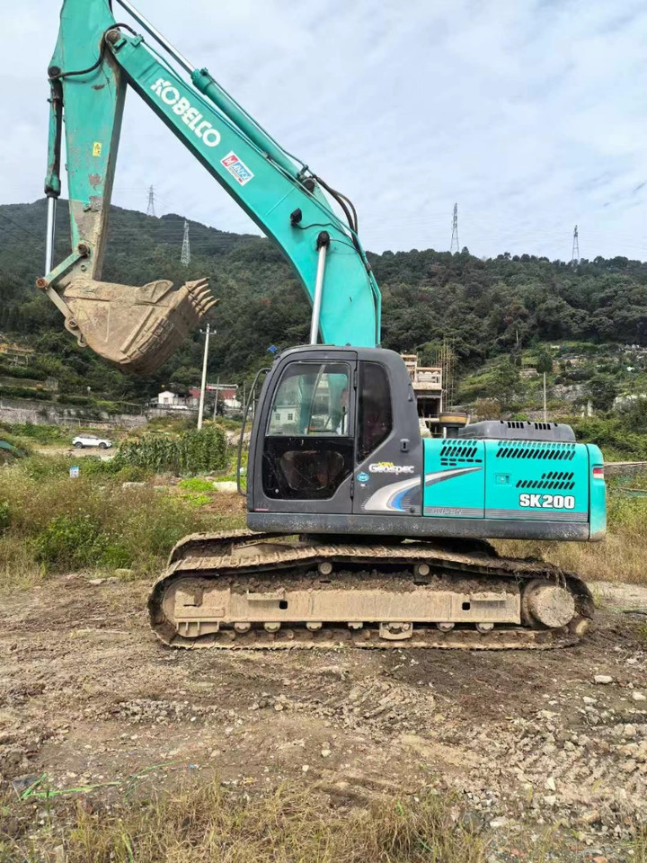 KOBELCO KOBELCOSK200-8 Crawler excavator - Гусеничный экскаватор: фото 1 KOBELCO KOBELCOSK200-8 Crawler excavator - Гусеничный экскаватор: фото 1