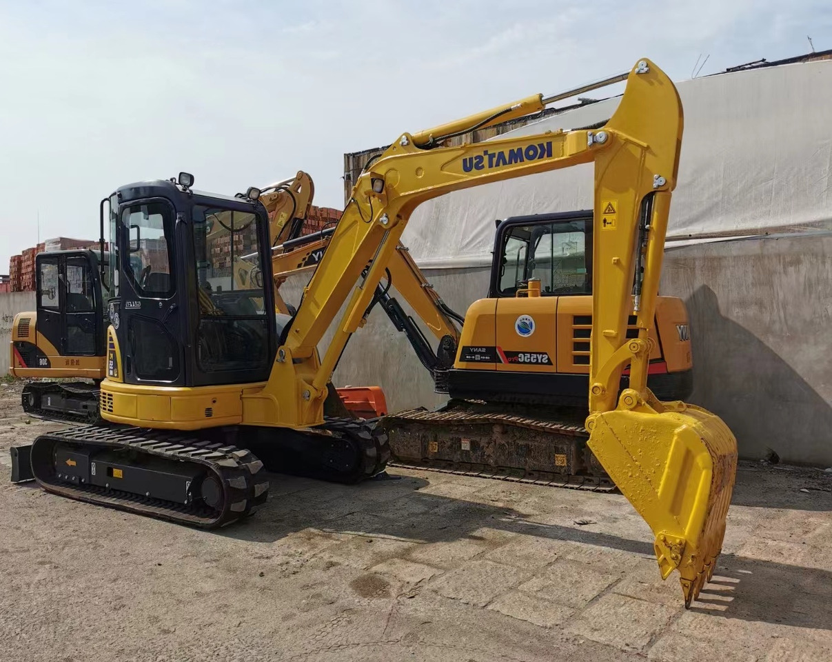 Komatsu PC55MR-3 Excavator - Мини-экскаватор: фото 1 Komatsu PC55MR-3 Excavator - Мини-экскаватор: фото 1