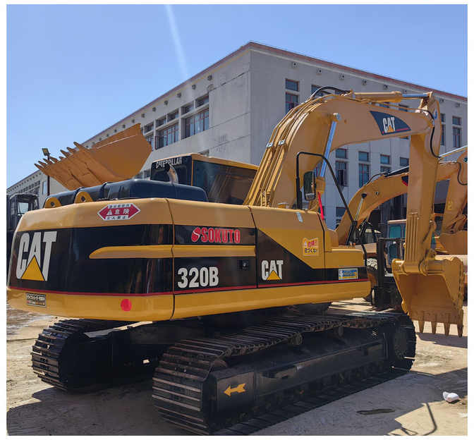 Second hand 20 ton Tracked Excavator Caterpillar CAT 320B 320BL Hydraulic Excavator for Sale - Гусеничный экскаватор: фото 2 Second hand 20 ton Tracked Excavator Caterpillar CAT 320B 320BL Hydraulic Excavator for Sale - Гусеничный экскаватор: фото 2