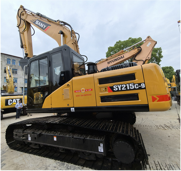 Second hand used excavator extractor SANY 215C for sale in stock - Гусеничный экскаватор: фото 1 Second hand used excavator extractor SANY 215C for sale in stock - Гусеничный экскаватор: фото 1