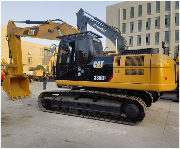 Top quality used exacator Cat 336d2  used cat excavator 36ton used excavator machine for sale in shanghai - Экскаватор: фото 1