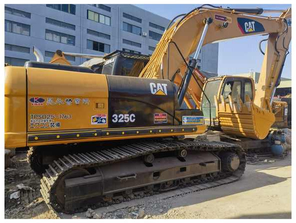 Used CAT CAT325C used excavator Used Japan Used CAT 320 CAT325C CAT330 Excavators for sale - Гусеничный экскаватор: фото 1 Used CAT CAT325C used excavator Used Japan Used CAT 320 CAT325C CAT330 Excavators for sale - Гусеничный экскаватор: фото 1