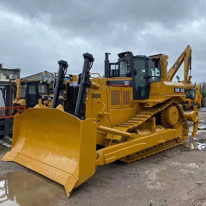 Used Cat D8R Dozer Machine Bulldozers Good Working Condition Caterpillar Bulldozer - Бульдозер: фото 1 Used Cat D8R Dozer Machine Bulldozers Good Working Condition Caterpillar Bulldozer - Бульдозер: фото 1