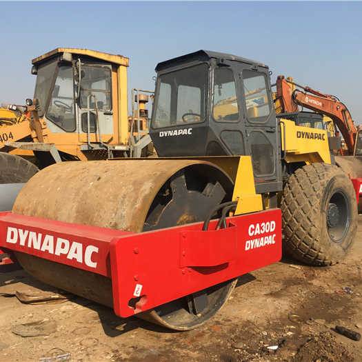 Used Road Roller Dynapac CA30D Ca301d CA251D With Good Efficiency - Каток: фото 1 Used Road Roller Dynapac CA30D Ca301d CA251D With Good Efficiency - Каток: фото 1