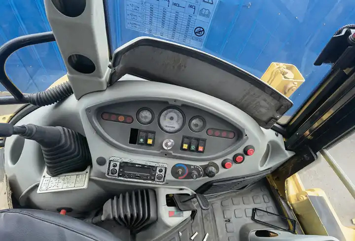 Caterpillar 420F backhoe loader used 420F CAT JCB 3CX 4CX cat backhoe excavator loader 4x4 в лизинг caterpillar 420F backhoe loader used 420F CAT JCB 3CX 4CX cat backhoe excavator loader 4x4: фото 7