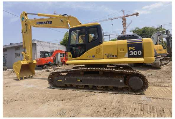 Komatsu  PC300-7 excavator used komatsu pc350-7 pc300-7 pc240-7 PC220-7 PC230-7 PC210-7 PC200-7 in competitive price - Гусеничный экскаватор: фото 1