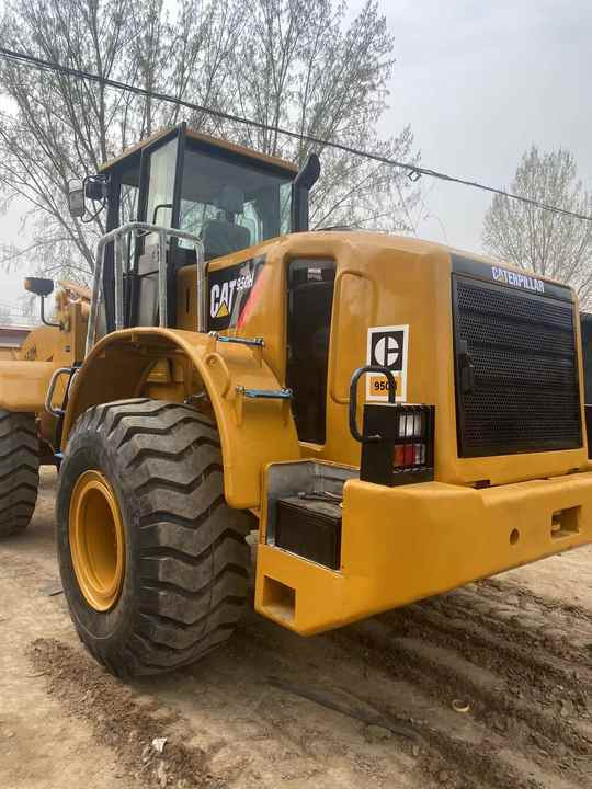 Second hand good condition and high performance cat 950h cheap price for sale in shanghai yard - Колёсный погрузчик: фото 3 Second hand good condition and high performance cat 950h cheap price for sale in shanghai yard - Колёсный погрузчик: фото 3