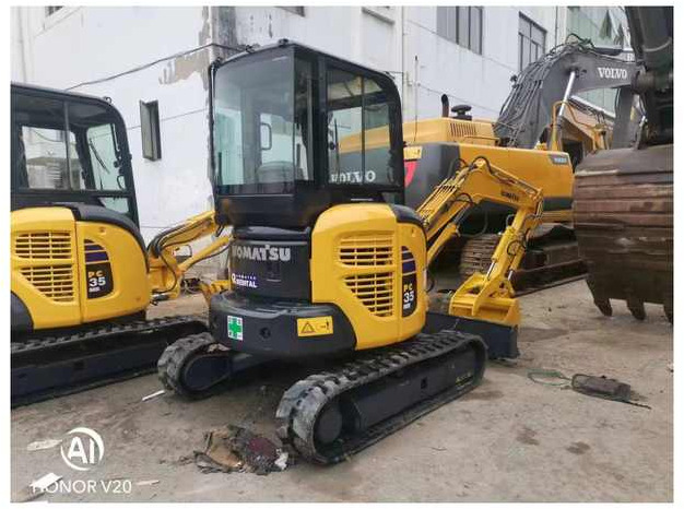 Used komatsu pc35 mini excavator Komatsu high quality Excavator 5ton mini Excavator for sale - Гусеничный экскаватор: фото 1 Used komatsu pc35 mini excavator Komatsu high quality Excavator 5ton mini Excavator for sale - Гусеничный экскаватор: фото 1