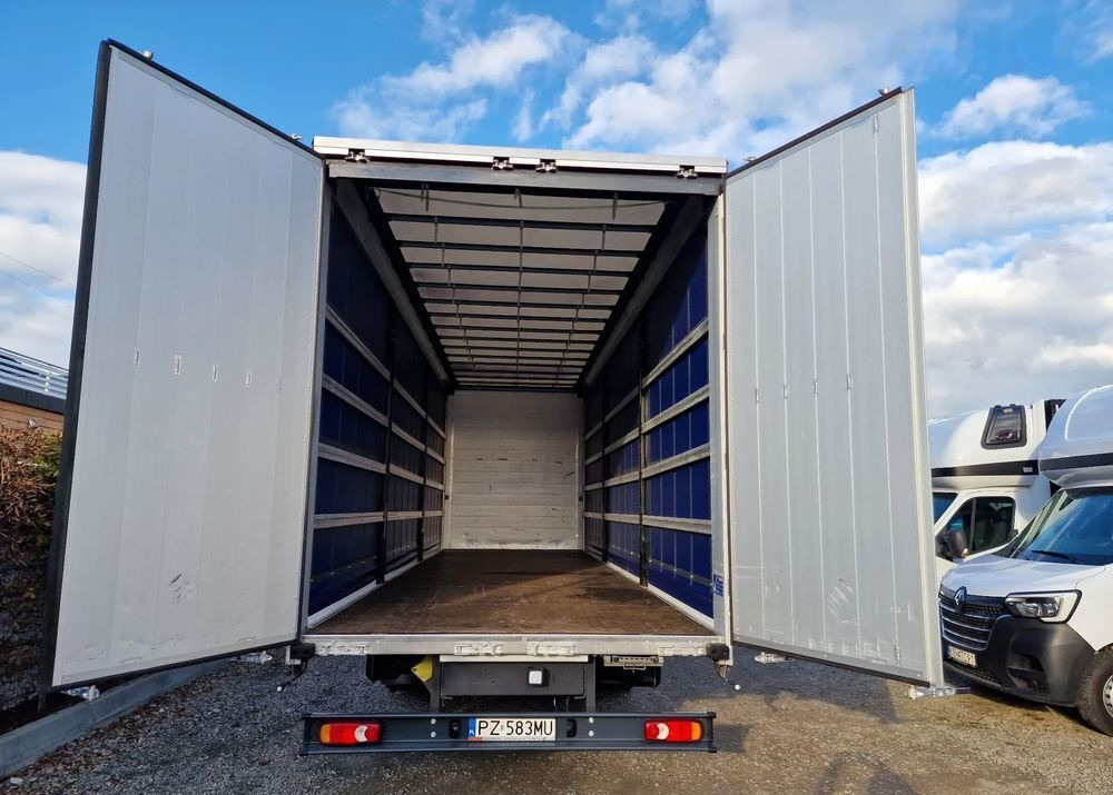 Volvo D16 - Тентованный грузовик: фото 1 Volvo D16 - Тентованный грузовик: фото 1