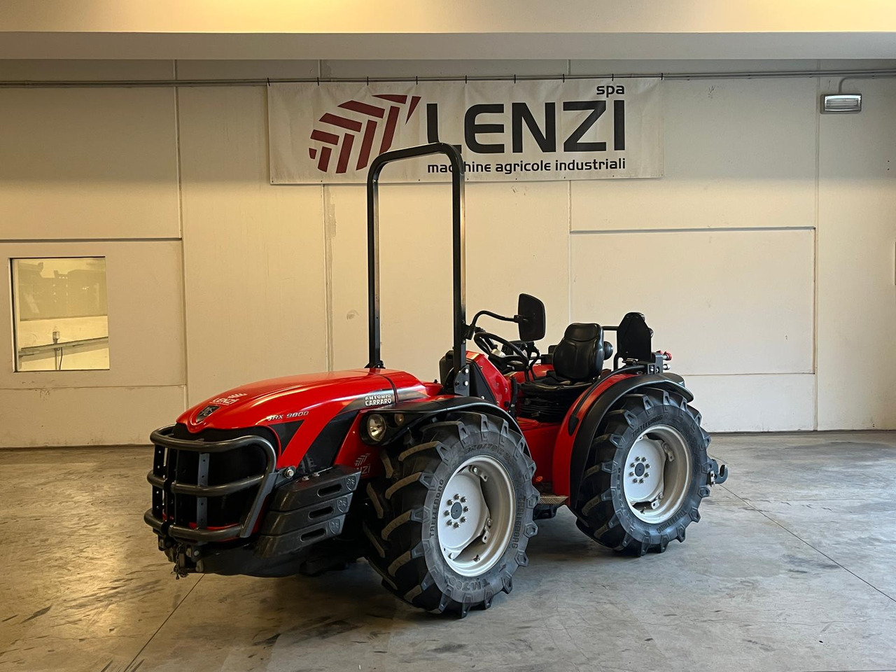 TRATTORE ANTONIO CARRARO SRX 9800 - Трактор: фото 1 TRATTORE ANTONIO CARRARO SRX 9800 - Трактор: фото 1