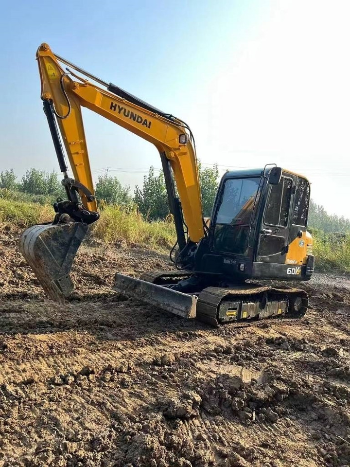 Hyundai 60  - Мини-экскаватор: фото 1