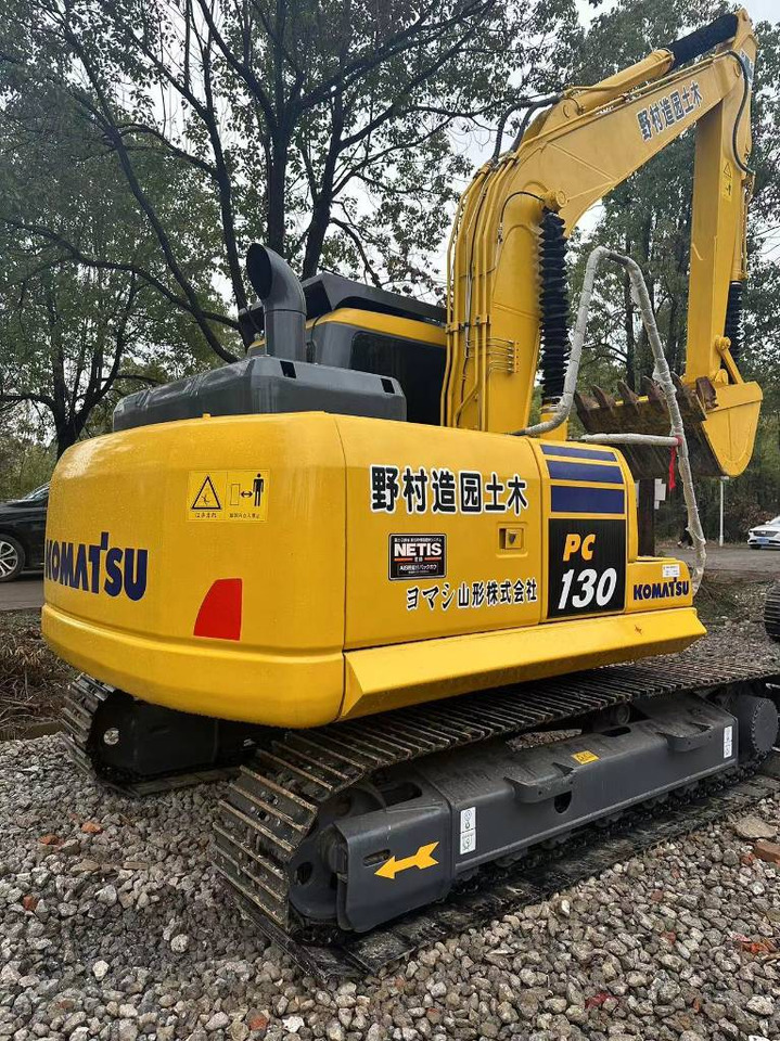 Гусеничный экскаватор Komatsu PC 130: фото 1 Гусеничный экскаватор Komatsu PC 130: фото 1