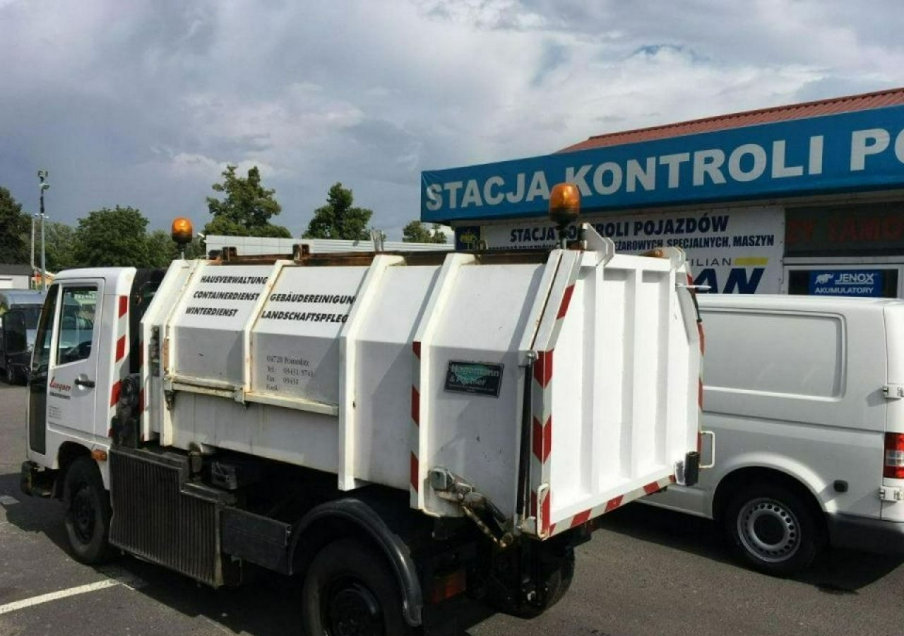 Inna Inny Unimog UX100 Śmieciarka wywrotka prasa - Мусоровоз: фото 3 Inna Inny Unimog UX100 Śmieciarka wywrotka prasa - Мусоровоз: фото 3