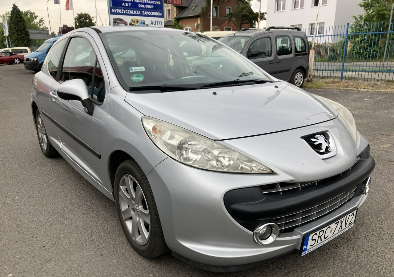 Peugeot 207 Peugeot 207 1.6HDI-16V Klima 2007 - Легковой автомобиль: фото 1