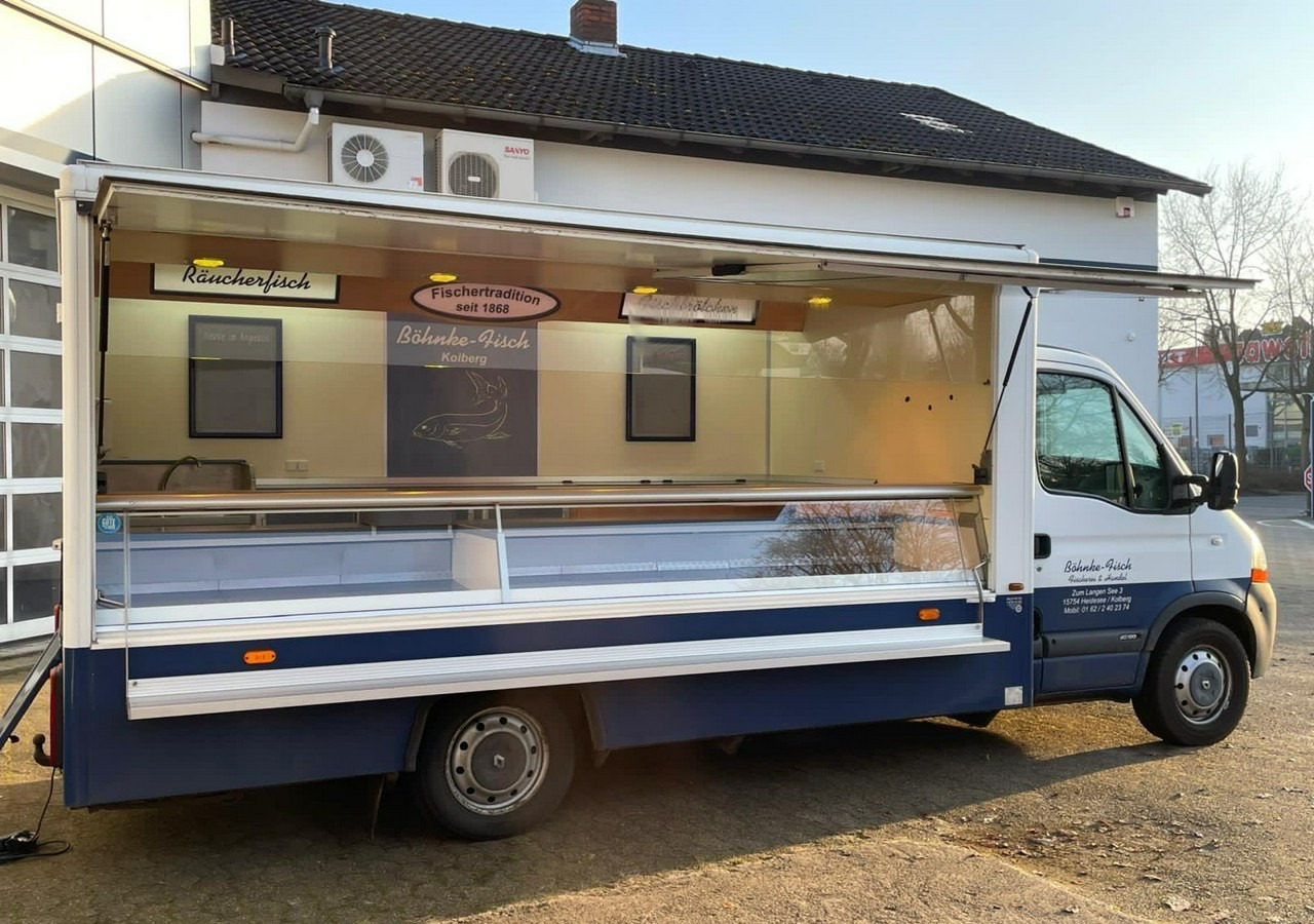 Renault Master Autosklep Wędlin Ryba Gastronomiczny Food Truck Foodtruck sklep Borc - Торговый грузовик: фото 1