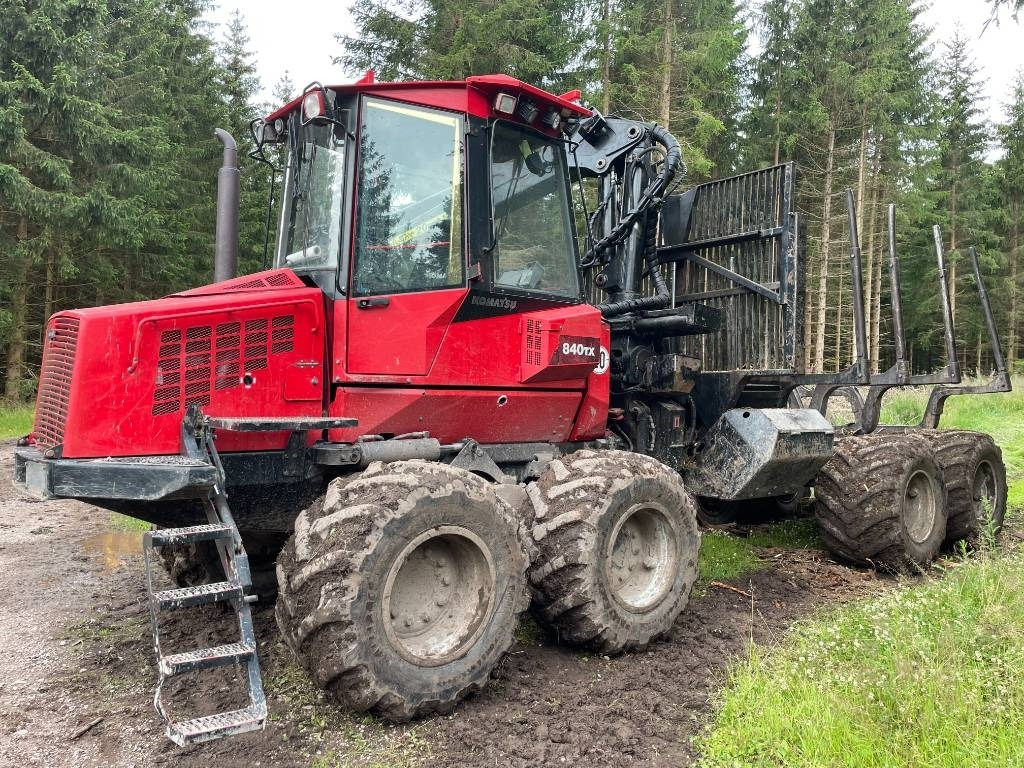 Komatsu 840TX - Форвардер: фото 1 Komatsu 840TX - Форвардер: фото 1