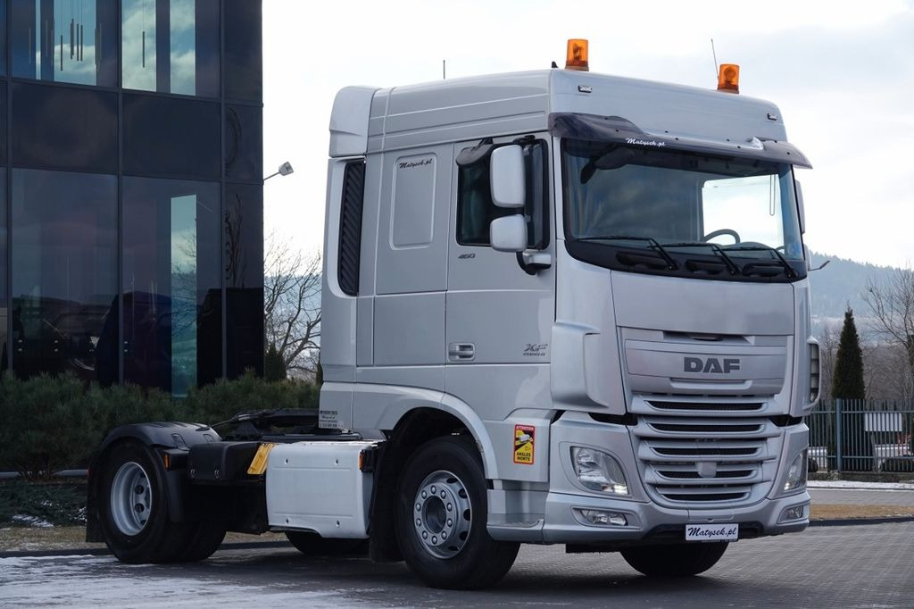 DAF XF 460 / SPACE CAB / RETARDER / 560.000 KM / SP - Тягач: фото 1 DAF XF 460 / SPACE CAB / RETARDER / 560.000 KM / SP - Тягач: фото 1
