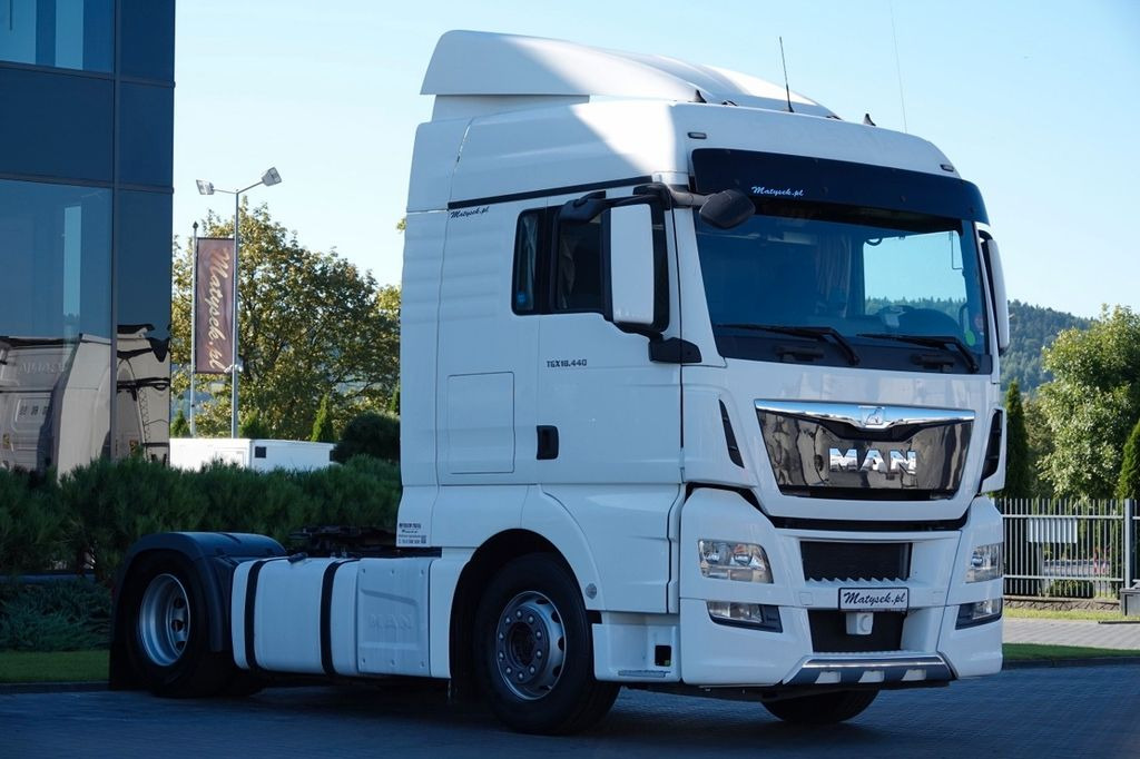 MAN TGX 18.440 / RETARDER / XLX / EURO 6 - Тягач: фото 1 MAN TGX 18.440 / RETARDER / XLX / EURO 6 - Тягач: фото 1
