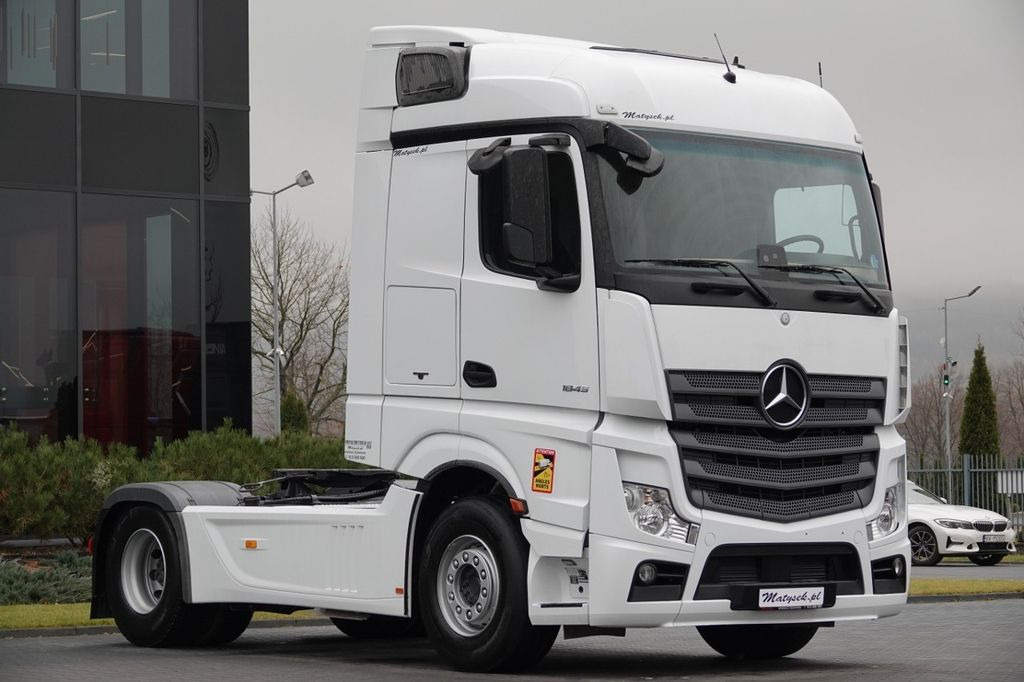 Mercedes-Benz ACTROS 1845 / HYDRAULIKA do wywrotu + dwuobwodow - Тягач: фото 1 Mercedes-Benz ACTROS 1845 / HYDRAULIKA do wywrotu + dwuobwodow - Тягач: фото 1