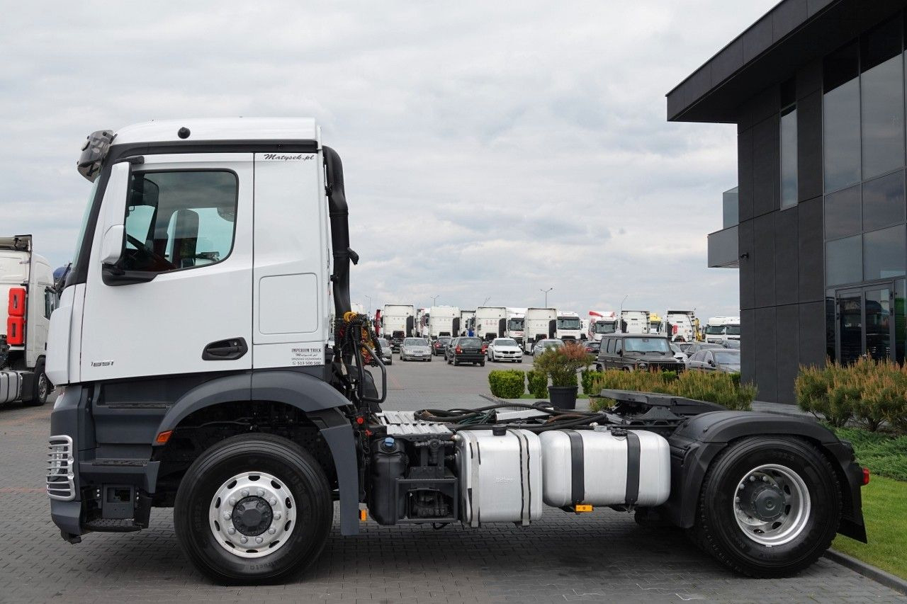 Mercedes-Benz AROCS 1851 / 4X4 / HYDRODRIVE / KOMPRESOR DO WY - Тягач: фото 3 Mercedes-Benz AROCS 1851 / 4X4 / HYDRODRIVE / KOMPRESOR DO WY - Тягач: фото 3