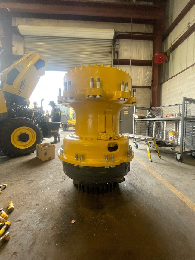 KOMATSU HD785 final drive - Бортовой редуктор для Строительной техники: фото 1 KOMATSU HD785 final drive - Бортовой редуктор для Строительной техники: фото 1