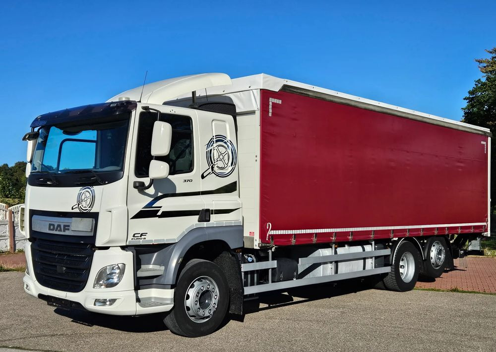 DAF CF370/410/BURTO-FIRANKA/RETARDER/WINDA/OŚ SKRĘTNA-PODNOSZONA/E6/SPROWADZONY/20PALET/BURTO-FIRANKA - Тентованный грузовик: фото 1 DAF CF370/410/BURTO-FIRANKA/RETARDER/WINDA/OŚ SKRĘTNA-PODNOSZONA/E6/SPROWADZONY/20PALET/BURTO-FIRANKA - Тентованный грузовик: фото 1
