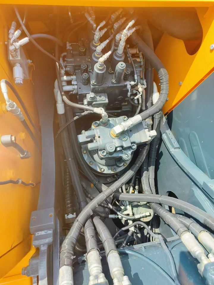 Hyundai Korea imports Hyundai 210 Wheel excavator [ Copy ] [ Copy ] в лизинг Hyundai Korea imports Hyundai 210 Wheel excavator [ Copy ] [ Copy ]: фото 6